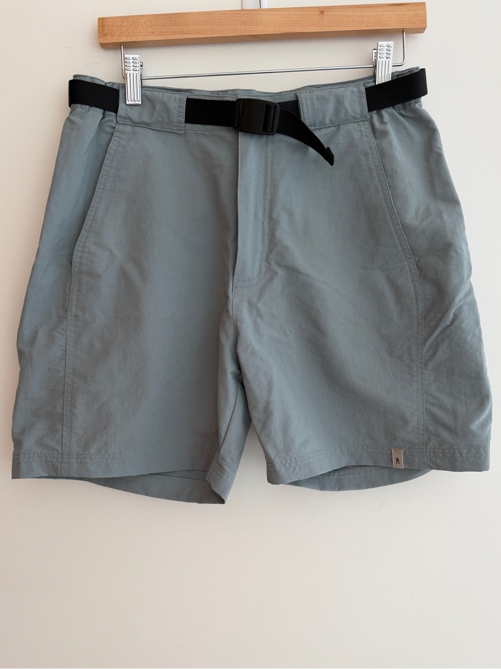 ROYAL ROBBINS Shorts Zipper Back Pockets Belt Travel Hiking Outdoors C